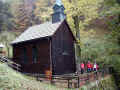 30-hoelzernes-kircherl.jpg (126170 Byte)